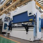 raskaiden DELEM-metallilevyjen CNC hydraulinen puristinjarrun hinta