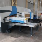 MAX-SF-30T käytettiin cnc-revolveripuristimen puristimessa